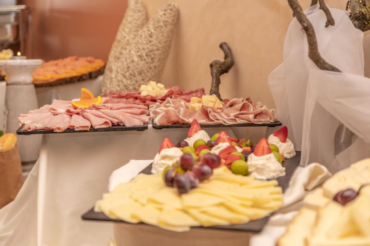 Hotel Pallanza By Lvg Hotel Collection 베르바니아 외부 사진