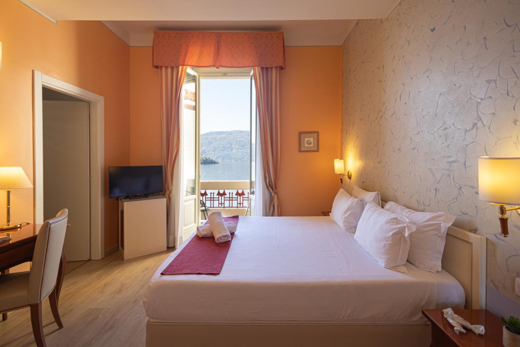 Hotel Pallanza By Lvg Hotel Collection 베르바니아 외부 사진