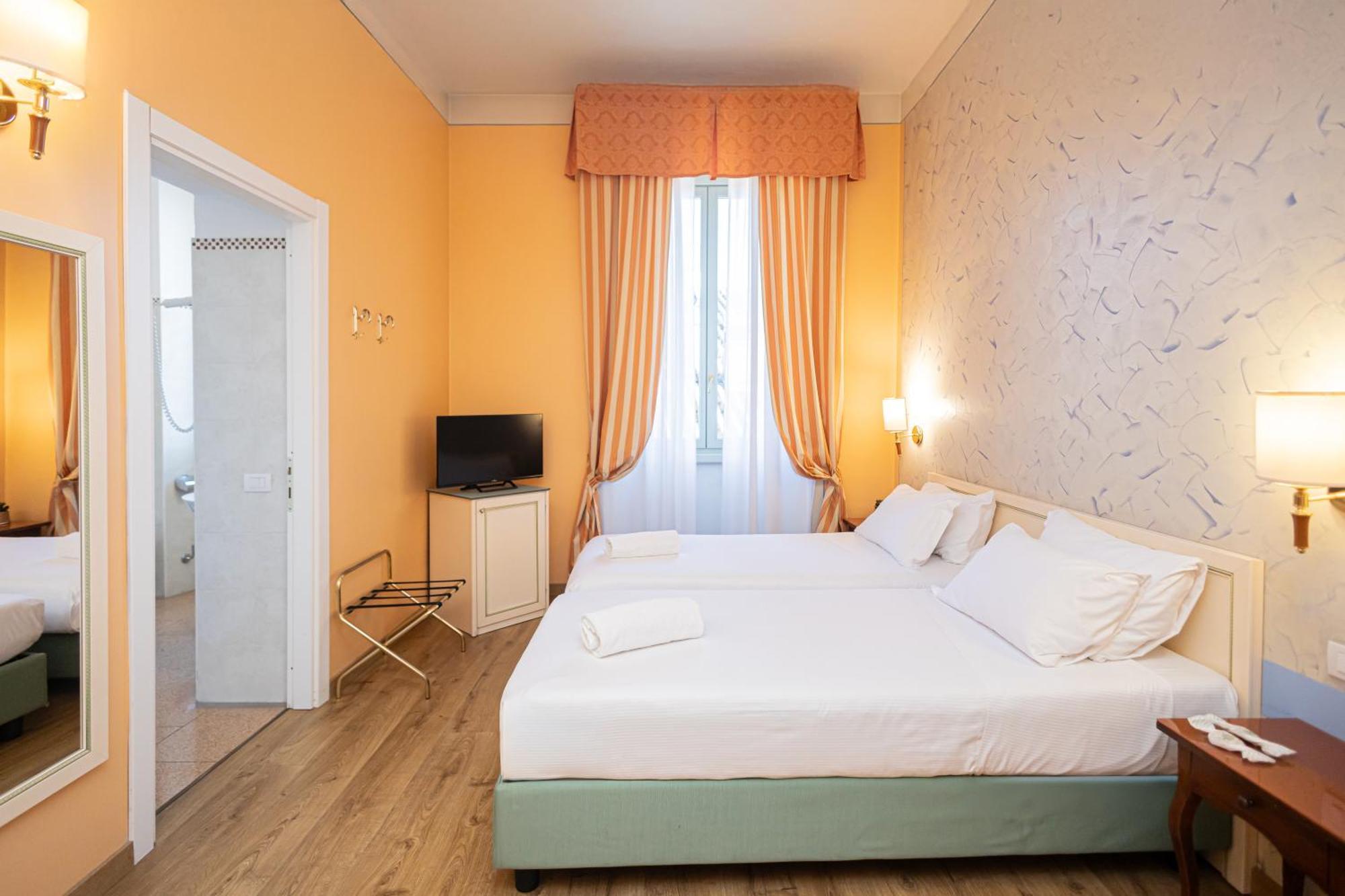 Hotel Pallanza By Lvg Hotel Collection 베르바니아 외부 사진
