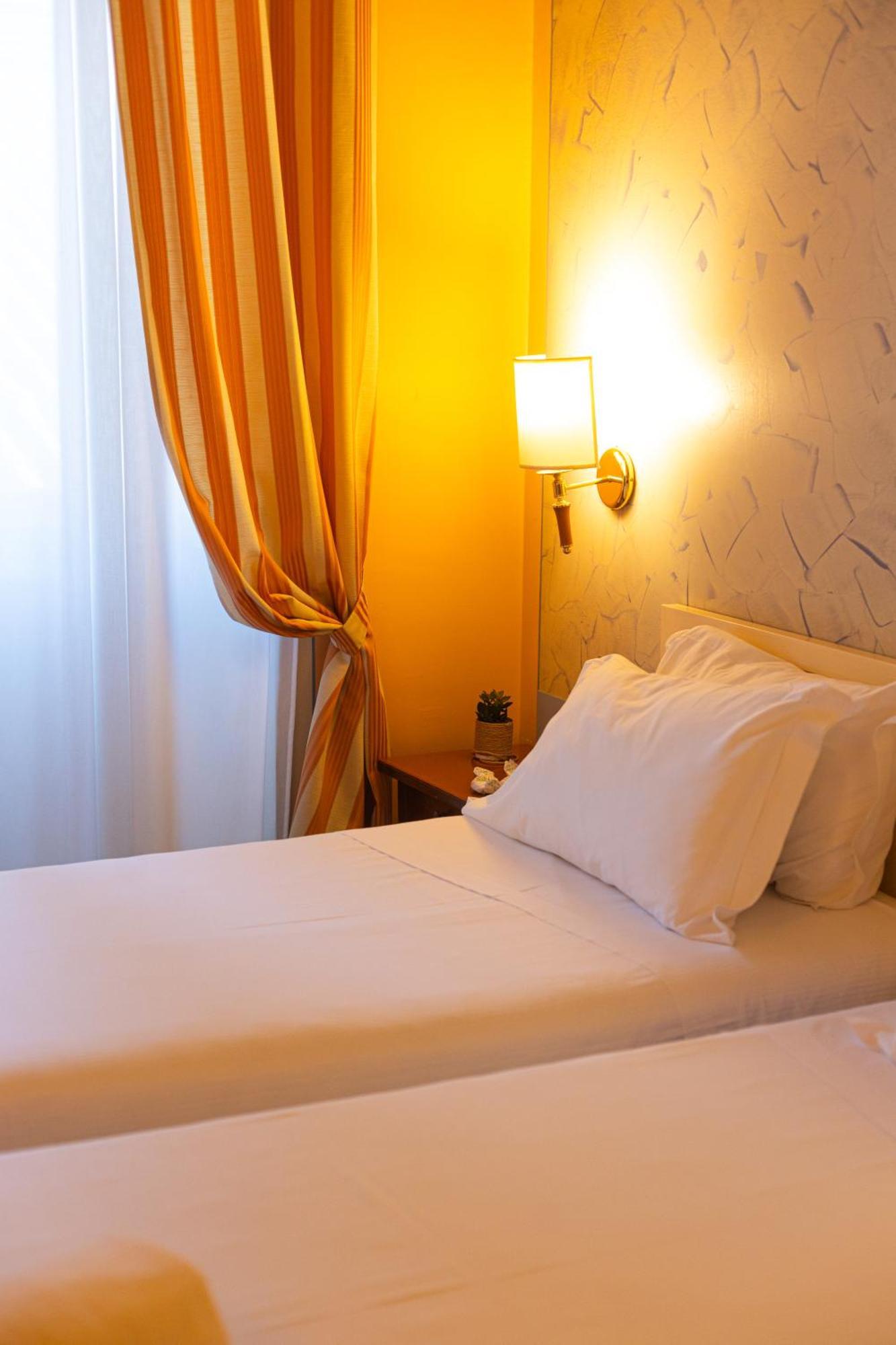 Hotel Pallanza By Lvg Hotel Collection 베르바니아 외부 사진