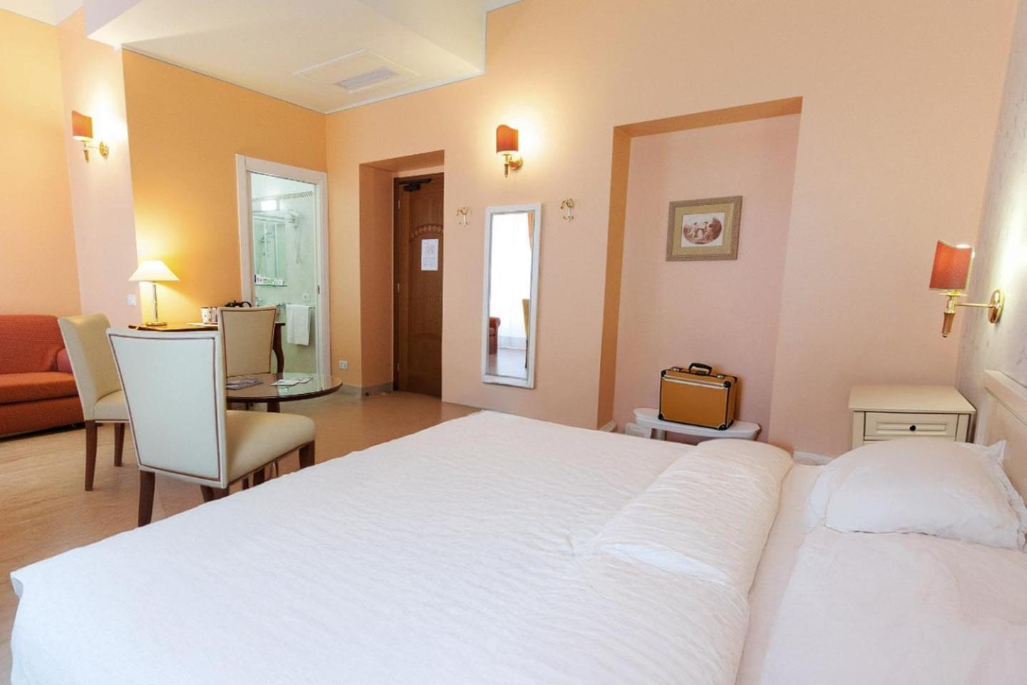 Hotel Pallanza By Lvg Hotel Collection 베르바니아 외부 사진